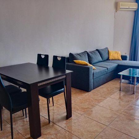 Апартаменты Apartament Midia Ахелой Экстерьер фото