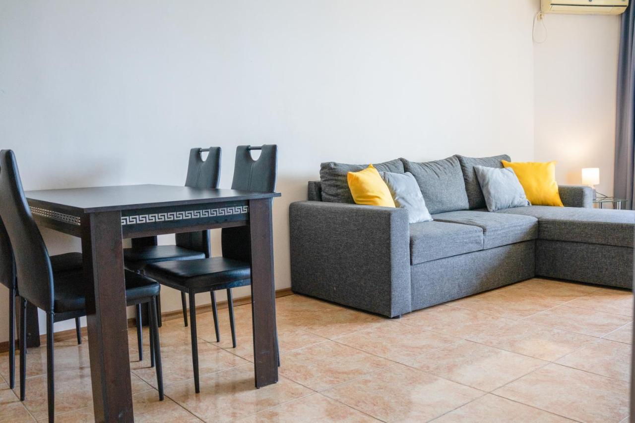 Апартаменты Apartament Midia Ахелой Экстерьер фото