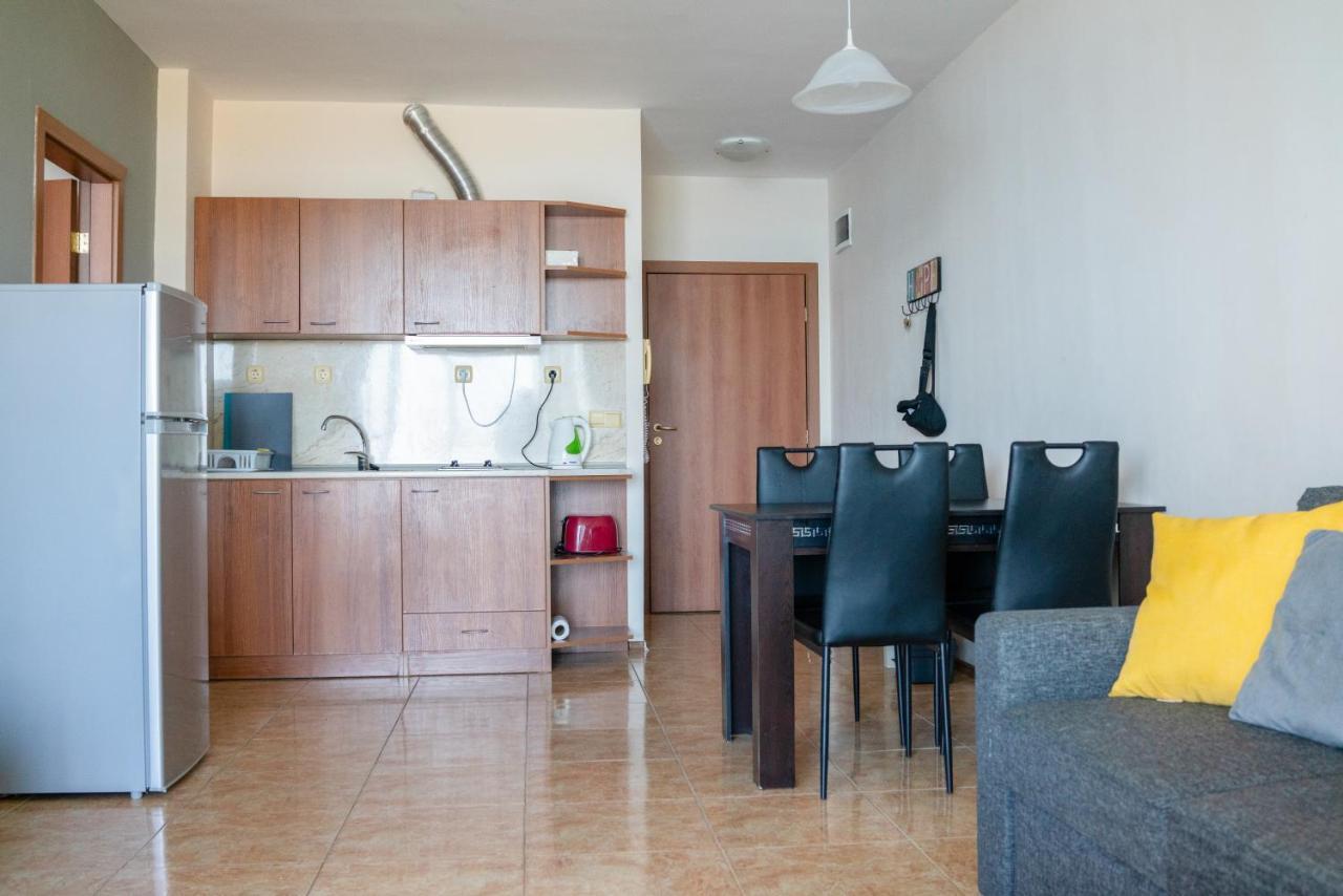 Апартаменты Apartament Midia Ахелой Экстерьер фото